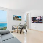 Ocean Vistas 24 酒店 拉克鲁斯