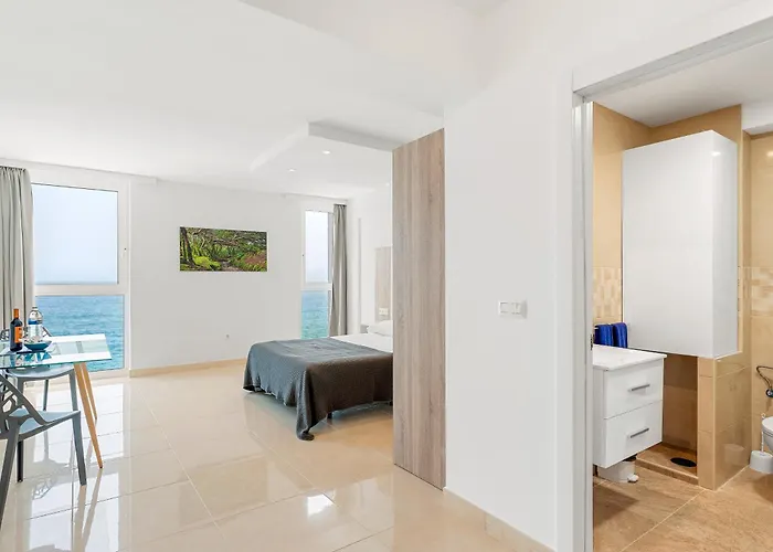 Ocean Vistas 24 מלון 4*
