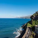 Ocean Vistas 24 Hotell 4*