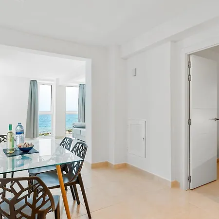 Ocean Vistas 24