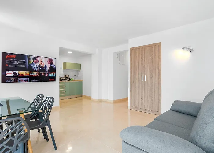 מלון Ocean Vistas 24